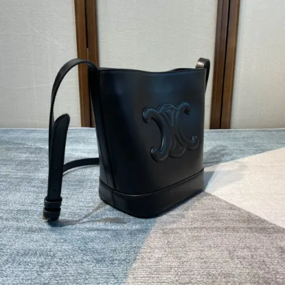 Picture of CUIR BUCKET BAG MODEL: 198243 SIZE: 30*22*13CM