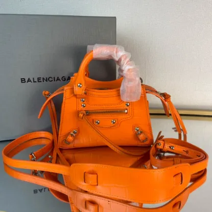 Picture of BALENCIAG SIZE: 18CM