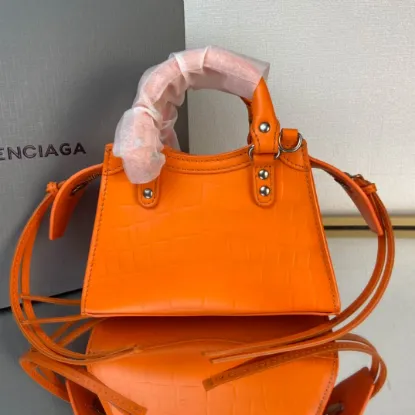 Picture of BALENCIAG SIZE: 18CM