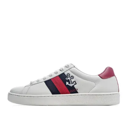 Picture of Gucci ACE series small white shoes casual shoes