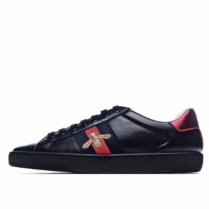 Picture of Gucci ACE series small white shoes casual shoes