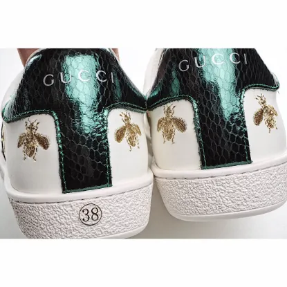 Picture of Gucci ACE series small white shoes casual shoes