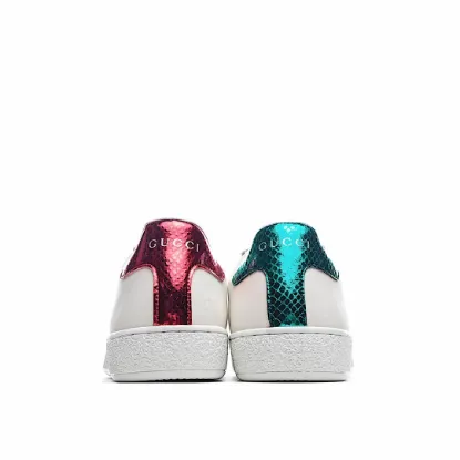 Picture of Gucci ACE series small white shoes casual shoes