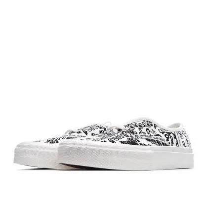 Picture of VANS AUTHENTIC LOW-TOP SNEAKERS