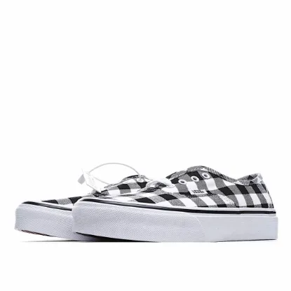 Picture of VANS AUTHENTIC LOW-TOP SNEAKERS