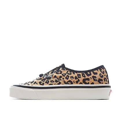 Picture of VANS AUTHENTIC LOW-TOP SNEAKERS