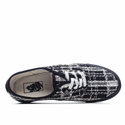 Picture of VANS AUTHENTIC LOW-TOP SNEAKERS