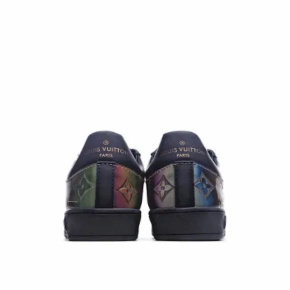 Picture of LOUIS VUITTON LUXEMBOURG SNEAKER LOW TOP SNEAKERS