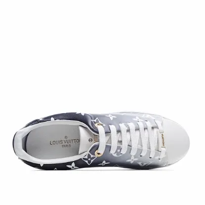 Picture of LOUIS VUITTON LUXEMBOURG SNEAKER LOW TOP SNEAKERS