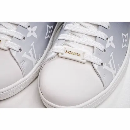 Picture of LOUIS VUITTON LUXEMBOURG SNEAKER LOW TOP SNEAKERS