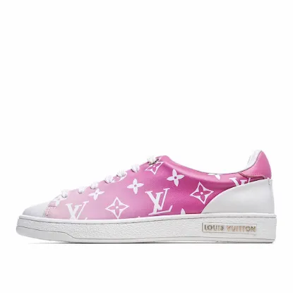 Picture of LOUIS VUITTON LUXEMBOURG SNEAKER LOW TOP SNEAKERS