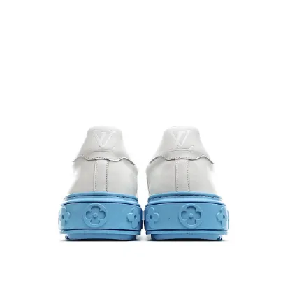 Picture of LOUIS VUITTON CASUAL SNEAKERS