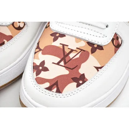 Picture of LOUIS VUITTON SQUAD SNEAKER HIGH HIGH-TOP SNEAKERS