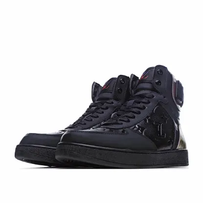 Picture of LOUIS VUITTON SQUAD SNEAKER HIGH HIGH-TOP SNEAKERS