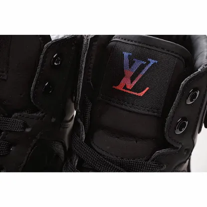 Picture of LOUIS VUITTON SQUAD SNEAKER HIGH HIGH-TOP SNEAKERS