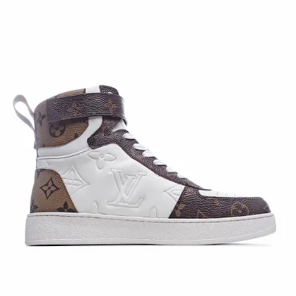 Picture of LOUIS VUITTON SQUAD SNEAKER HIGH HIGH-TOP SNEAKERS