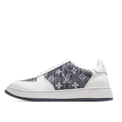 Picture of LOUIS VUITTON SQUAD SNEAKER HIGH HIGH-TOP SNEAKERS