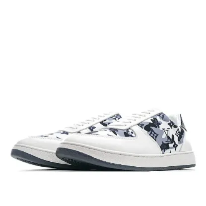 Picture of LOUIS VUITTON SQUAD SNEAKER HIGH HIGH-TOP SNEAKERS