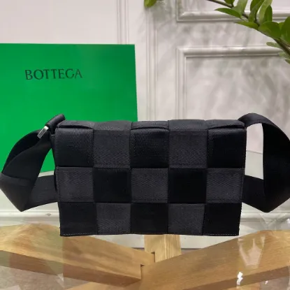 Picture of BV BOTTEGA VENETA BAG SIZE: 26X6CM BLACK