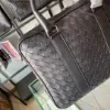 Picture of BV BRIEFCASE 38CM 98083