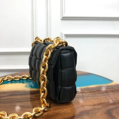 Picture of BV CHAIN BAG SIZE: 26X18CM BLACK GOLD