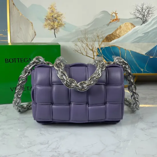 Picture of BV CHAIN BAG SIZE: 26X18CM LAVENDER PURPLE