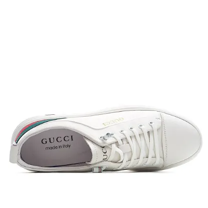 Picture of Gucci Distressed Screener sneaker