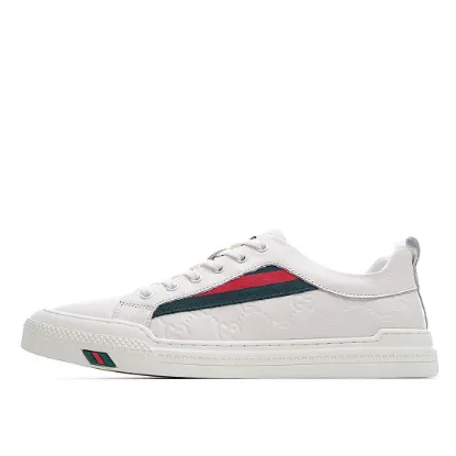 Picture of Gucci Distressed Screener sneaker