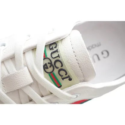 Picture of Gucci Distressed Screener sneaker