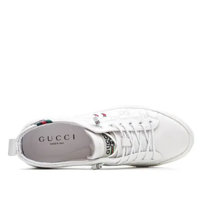 Picture of Gucci Distressed Screener sneaker