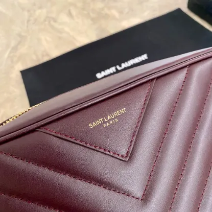 Picture of SAINT LAURENT CAMERA BAG SIZE: 28X17X8.5CM CODE: 671691