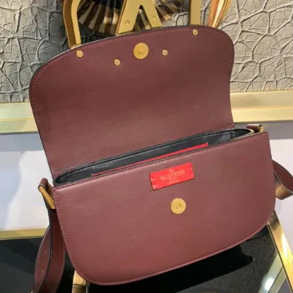 Picture of Valentino L shoulder bag