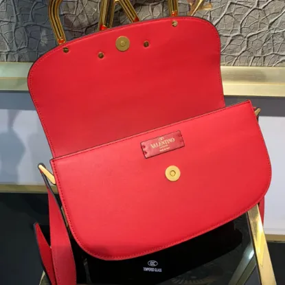 Picture of Valentino L shoulder bag