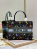 Picture of Book Tote Handbag Ref: 1286 Size:3628cm