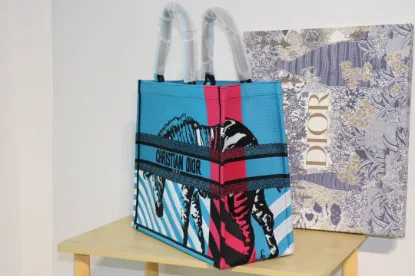 Picture of Book Tote Series Size: 41.5cm 36cm 22cm