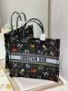 Picture of book tote shopper size: 1286 large size: 41*32cm