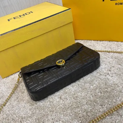 Picture of Fendi 3 piece leather wallet Ref:8841