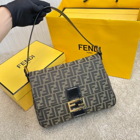 Picture of FENDI Large Cloth Bag Ref: 8851