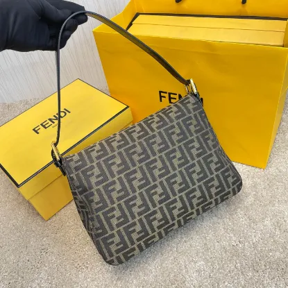 Picture of FENDI Large Cloth Bag Ref: 8851