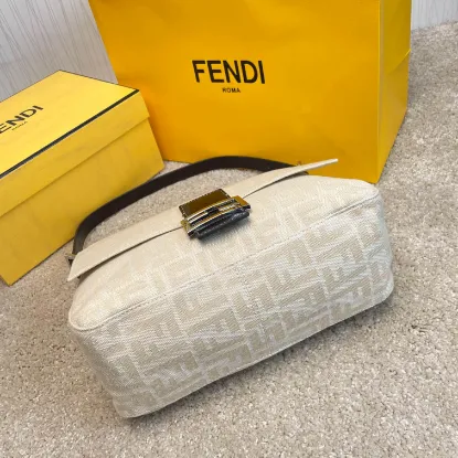 Picture of FENDI Large Cloth Bag Ref: 8851