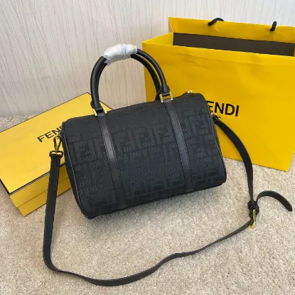 Picture of Fendi old flower fabric pillow bag Ref. 6510