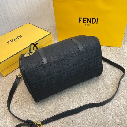 Picture of Fendi old flower fabric pillow bag Ref. 6510