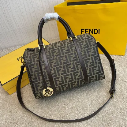 Picture of Fendi old flower fabric pillow bag Ref:6510