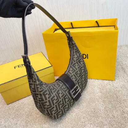 Picture of Fendi old flower moon bag Ref:8867