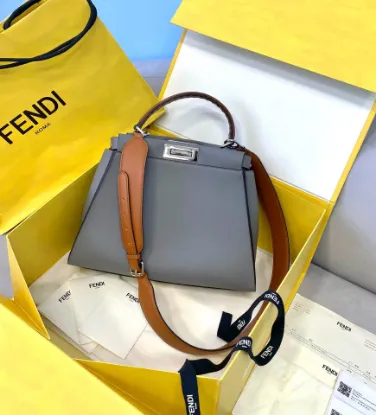 Picture of Fendi Peekaboo bag Size: 34826cm Model: 290