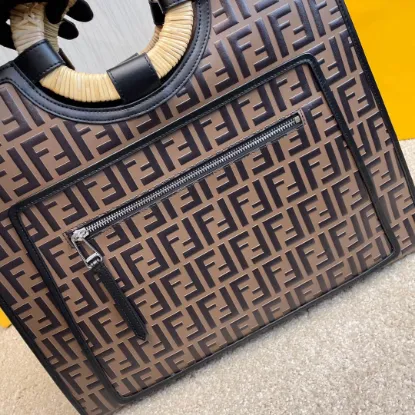 Picture of FENDI Runaway Shopping Ref: 8804