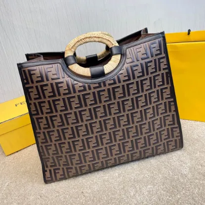 Picture of FENDI Runaway Shopping Ref: 8804