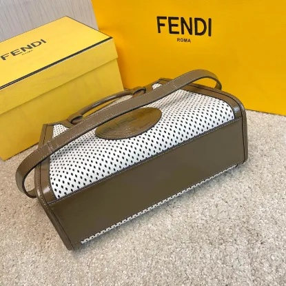 Picture of Fendi RUNAWAY tote bag Model: 8837