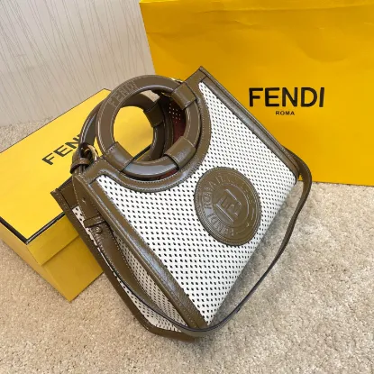 Picture of Fendi RUNAWAY tote bag Model: 8837