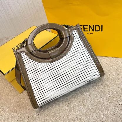 Picture of Fendi RUNAWAY tote bag Model: 8837